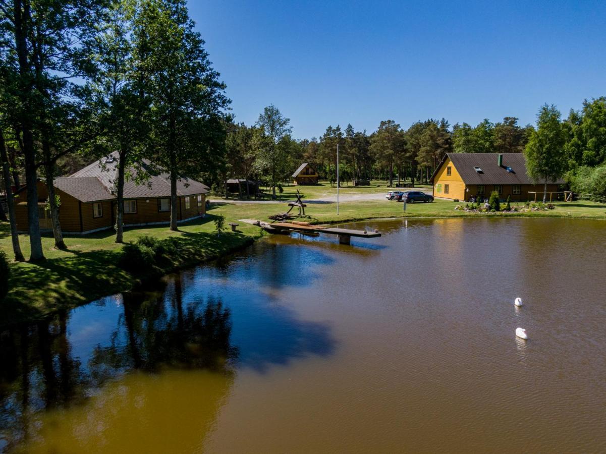 Tehumardi Camping Salme Exterior photo